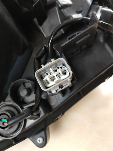 Farol Esquerdo C/ Led Corolla Gli Upper / Xei 2018 A 2019 (Recondicionado)