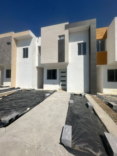 Rz Venta De Casa En Campestre Apodaca Huinala