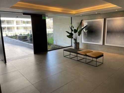 Raul Labbe/amplia Terraza/1 Dormitorio/portal/