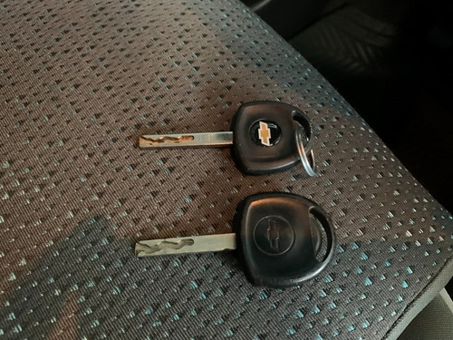 Chevrolet Montana Ls - Completa
