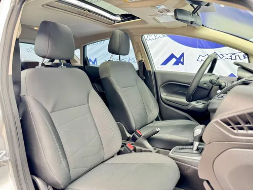 Ford Fiesta 1.6 Se Hchback At