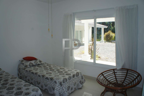 Imagen 6 de 13 de Casa En Venta Punta Ballena 3 Dormitorios, 13042 M2 Terreno