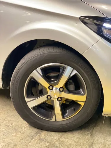 Chevrolet Onix 1.4 Ltz 5 p