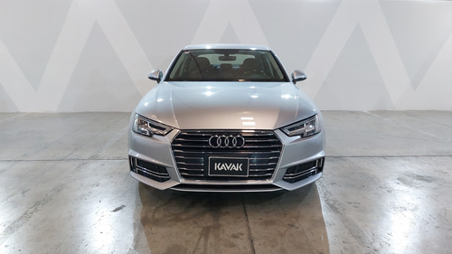 Audi A4 2.0 40 TFSI SELECT DCT