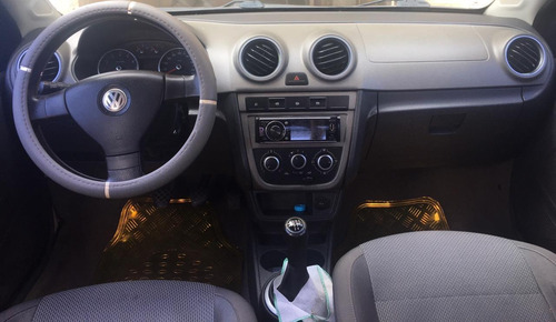 Volkswagen Voyage 2011 1.6 Vht Comfortline Total Flex 4p