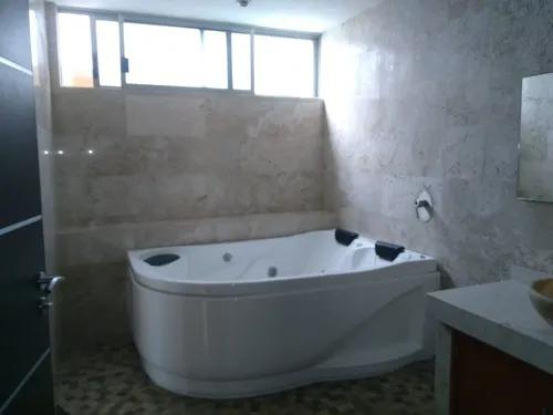 Casa En Venta En Puta Alba, Morelia