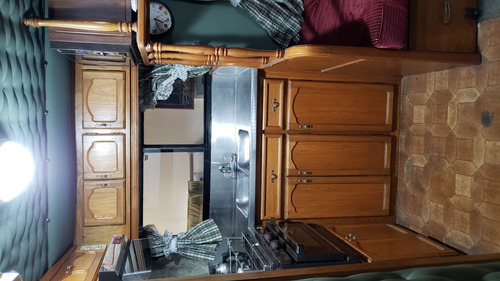 Motorhome De Lujo-detalles En Roble