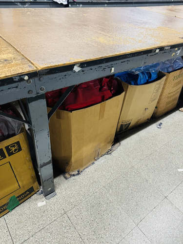 Mesa De Corte Textil Industrial 120cm Ancho X 180cm Largo (Usado)
