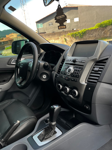 Ford Ranger 3.2 Xlt Cab. Dupla 4x4 Aut. 4p