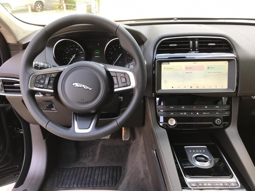 Jaguar F-pace 2.0 Prestige 5p Diesel P350 Completo 0km2020