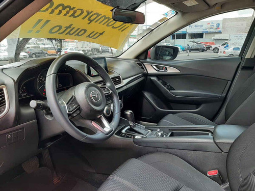Imagen 8 de 10 de Mazda Mazda 3 2018 5p Hatchback S L4/2.5 Aut