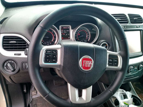 Fiat Freemont 2014 2.4 Precision 5p
