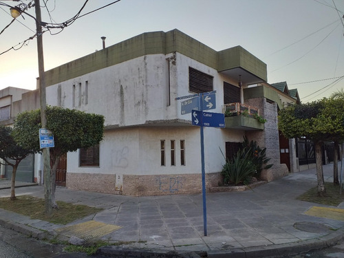 Imagen 1 de 26 de Casas Chalet - Venta