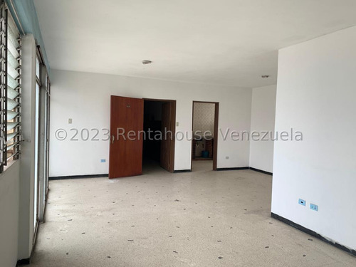 Lindo Edificio Comercial En Venta En Centro Barquisimeto Jr