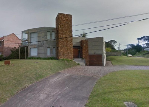 Casa En Venta De 3 Dormitorios En Montoya