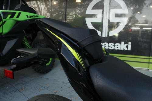 Imagen 15 de 25 de Kawasaki Z900- Entrega En El Día! Llévatela Con Accesorios!!