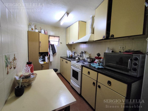 Imagen 8 de 18 de Departamento De 2 Dormitorios En Venta En Rosario