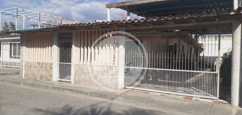 Casa En Venta Urb El Remanso La Morita Ii 001jsc