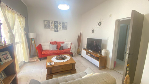 Casa Céntrica En Barrio Central Córdoba