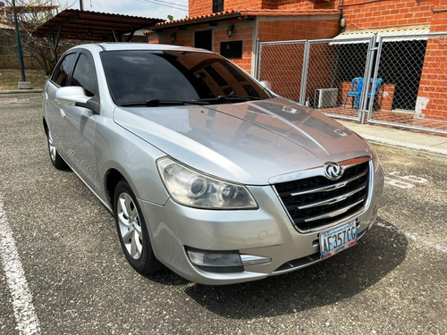 Imagen 2 de 10 de Dongfeng S30 2012 Automático