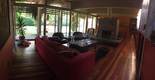 Casa En Barrio Cerrado- Ref: 1093