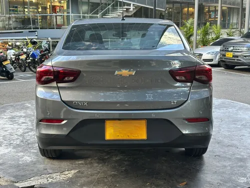 Chevrolet Onix 1.0t Lt At