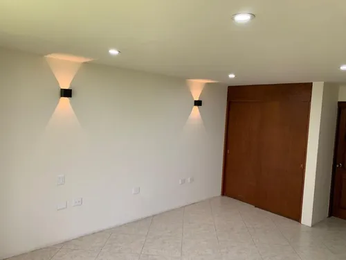 Casa Remodelada Con Amplio Jardin, Cerca Del Centro Historico Y Vista Ala Catedral