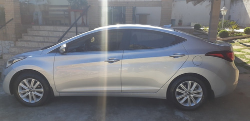 Imagem 13 de 13 de Hyundai Elantra 2014 2.0 16v Gls Flex Aut. 4p
