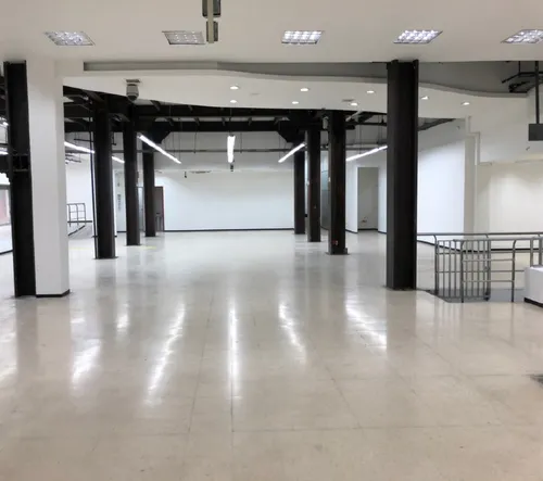 Local En Arriendo/venta En Santa Fe-mártires. Cod A1073024
