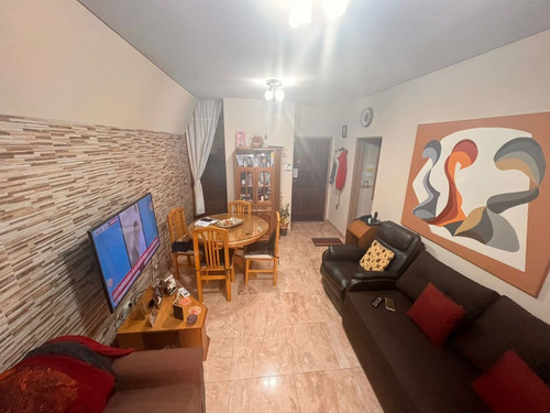 Imagen 5 de 23 de Hermoso Duplex 110 M2 3 Ambientes
