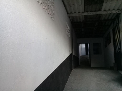 Imagem 19 de 24 de Casa Com 2 Dormitórios, 2 Salões Nos Fundos Para Alugar, 140 M² Por R$ 3.000/mês - Jardim Taboão - São Paulo/sp. Confira! - Ca0308