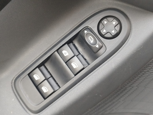 Citroën C3 1.6 TENDANCE 16V FLEX 4P AUTOMÁTICO
