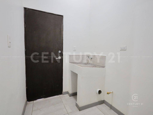 Imagen 9 de 10 de Casa En Renta En Real Saratoga
