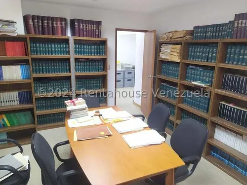 Oficina En Venta En El Rosal