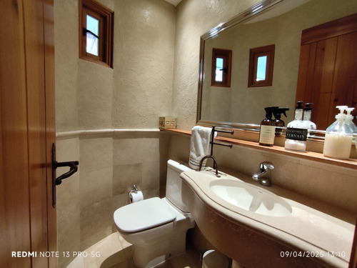 Arriendo Gran Casa Los Domínicos 6 Dorm+5 Baños+ Serv+ Pisci