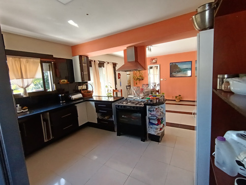 Venta Casa 5 Dormitorios Las Toscas