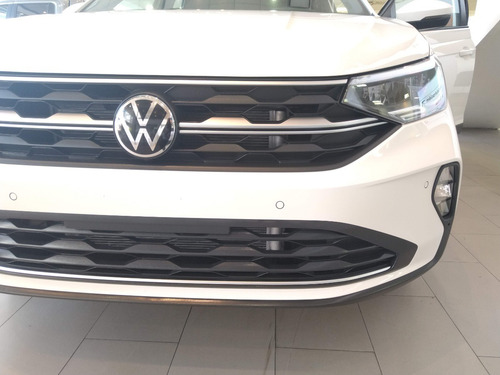 Imagen 11 de 21 de Volkswagen Nivus Highline 200 Tsi At #15