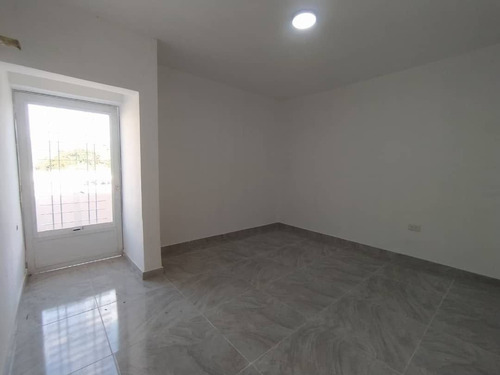 Imagen 13 de 14 de Fernando Guerrero Vende Apartamento Tipo Duplex En Res. Cumbres De San Diego A Estrenar.