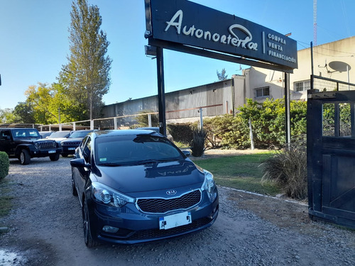Imagen 4 de 15 de Kia Cerato 1.6 Ex 4 Ptas At6 Año 2016
