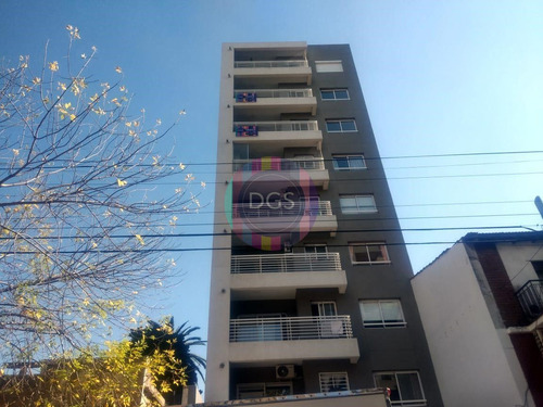 Departamento  En Venta Ubicado En Lanús Oeste, Lanús