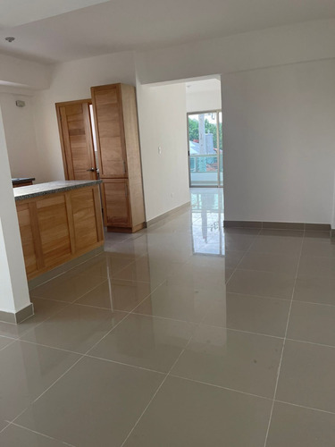 Imagen 5 de 8 de Vendo Apartamento En La Av. Independencia, Km 8, Urb. Miramar