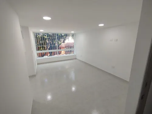 Arriendo Apartamento En Los Colores