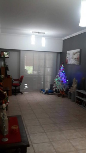Imagen 3 de 14 de Excelente Construccion En Barrio Cerrado ¨los Robles¨