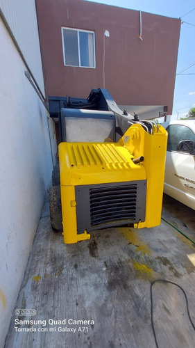 Imagen 6 de 7 de Minicargador Jcb Año 2005