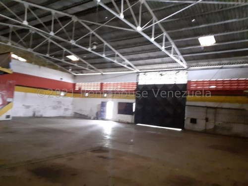 Imagen 12 de 15 de Galpón En Venta En Av. Fermín Toro, San Juan De Los Morros. 22-14465