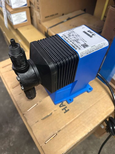 Bomba Dosificadora Pulsatron 1f 115v 6gpd 0.9lph 150psi