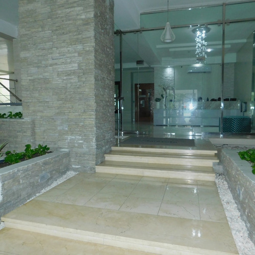 Imagen 2 de 9 de Apartamento En Venta De Tres Habitaciones