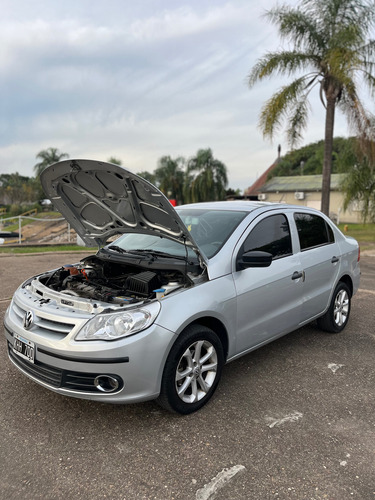 Volkswagen Voyage 1.6 Highline Imotion