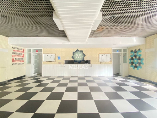 Imagem 3 de 15 de Excelente Oportunidade Em Loja Comercial Na R. Funchal Em Frente Ao Shopping Vila Olímpia - Mb12640