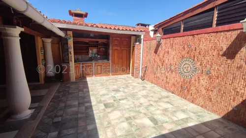 Venta De Linda Casa En Pampatar, Conjunto Cerrado. Isla De Margarita. Cao